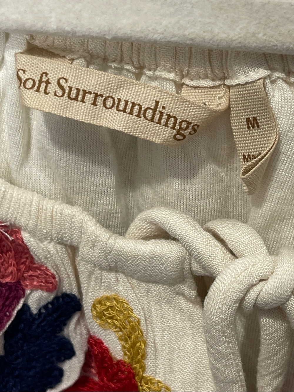 Soft Surroundings Banjara Embroidered Peasant Top Ivory 2AM96 Peasant Boho Flowy - Picture 5 of 7